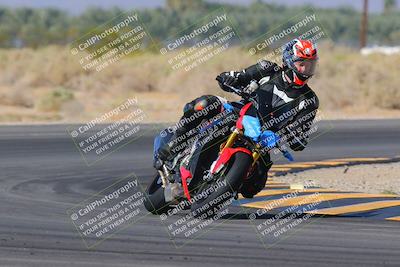 media/Nov-06-2023-Moto Forza (Mon) [[ce023d0744]]/4-Beginner Group/Session 3 (Turn 16)/